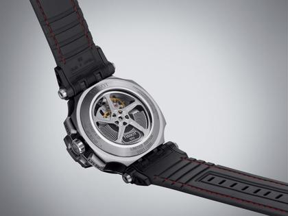 Tissot T-Race MotoGP                2022 Chronograph  Limited Edition Automatik schwarz PVD – Herrenuhren Chronograph aus Edelstahl und PVD beschichtet. Das Gehäuse ist rund und silber. Das Lederarmband ist schwarz. Das Zifferblatt ist arabisch und schwarz. – Ansicht 5
