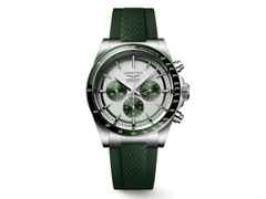 Longines Conquest Chronograph Automatik Edelstahl 42mm weiß-grünes Zifferblatt grünes Kautschukband – Herrenuhren Chronograph aus Edelstahl, Kautschuk und Keramik. Das Gehäuse ist rund und silber. Das Kautschuk / Kunststoff / Silikon Armband ist grün. Das Zifferblatt ist ein Index in weiß.