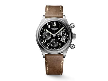 Longines Avigation Bigeye Automatik Titan 41mm schwarzes Zifferblatt graues Lederband – Herrenuhren Chronograph aus Edelstahl. Das Gehäuse ist rund und silber. Das Lederarmband ist braun. Das Zifferblatt ist arabisch und schwarz.