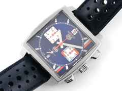 TAG Heuer Monaco x Gulf Edition Chronograph Automatik Edelstahl 39x39mm Lederband CBL2115.FC6494 Full Set mit Garantie Occasion Neu – Herrenuhren Chronograph aus Edelstahl. Das Gehäuse ist tonneauform und silber. Das Lederarmband ist blau. Das Zifferblatt ist ein Index in mehrfarbig. – Ansicht 4