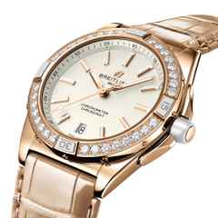 Breitling Super Chronomat Automatic 38 Origins Rotgold beiges Zifferblatt beiges Lederband – Damenuhren Uhr mit Datum aus 750 Rotgold, Keramik und Leder. Das Gehäuse ist rund und roségold. Das Lederarmband Kroko / Alligator ist braun. Das Zifferblatt ist ein Index in beige. – Ansicht 2