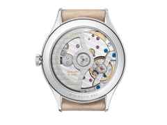 Nomos Glashütte Minimatik neomatik 35 Champagner Automatik Edelstahl 35mm beiges Zifferblatt beiges Lederband – Damenuhren Uhr ohne Datum aus Edelstahl. Das Gehäuse ist rund und silber. Das Lederarmband ist braun. Das Zifferblatt ist arabisch Index und beige. – Ansicht 3