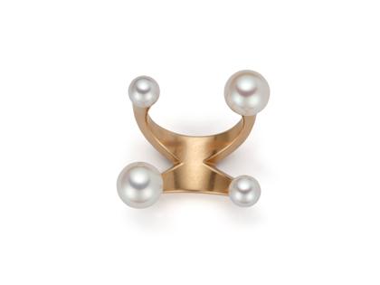 Angela Hübel Perlensolo Ring Roségold mit Akoya-Zuchtperlen – Ringe Ring mit Besatz in roségold und aus 750 Rotgold.