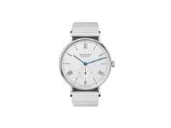 Nomos Glashütte Ludwig 38 Handaufzug Edelstahl weißes Zifferblatt Metallband Glasboden – Herrenuhren Uhr ohne Datum aus Edelstahl und Leder. Das Gehäuse ist rund und silber. Das Edelstahlarmband ist silber. Das Zifferblatt ist römisch Index und weiß.