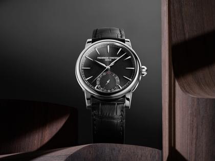 Frederique Constant Classic Date Manufacture Automatik Edelstahl 40mm schwarzes Zifferblatt schwarzes Lederband – Herrenuhren Uhr mit Datum aus Edelstahl und Leder. Das Gehäuse ist rund und silber. Das Lederarmband Kroko / Alligator ist schwarz. Das Zifferblatt ist ein Index in schwarz. – Ansicht 4