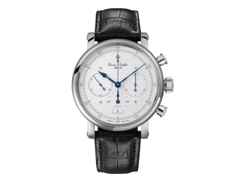 Erwin Sattler Chronograph II S Automatik Edelstahl 44mm weißes Zifferblatt schwarzes Lederband – Herrenuhren Chronograph aus Edelstahl. Das Gehäuse ist rund und silber. Das Lederarmband ist schwarz. Das Zifferblatt ist ein Index in silber.