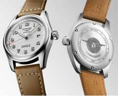 Longines Spirit Automatik Edelstahl 40mm silbernes Zifferblatt braunes Lederband – Herrenuhren Uhr mit Datum aus Edelstahl. Das Gehäuse ist rund und silber. Das Lederarmband ist braun. Das Zifferblatt ist arabisch Index und silber. – Ansicht 2