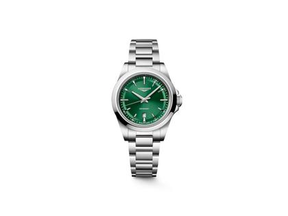 Longines Conquest Quarz Edelstahl 30mm grünes Zifferblatt Metallband – Damenuhren Uhr mit Datum aus Edelstahl. Das Gehäuse ist rund und silber. Das Edelstahlarmband ist silber. Das Zifferblatt ist ein Index in grün.