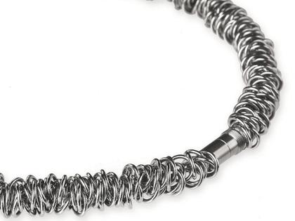 Ernstes Design K134.50 Collier – Halsschmuck Collier aus Edelstahl.