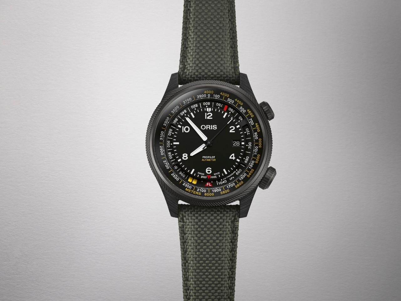 Oris Big Crown Pro Pilot Altimeter Automatik Karbongeh use schwarz