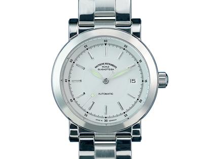 Mühle Glashütte City 99 Herrenuhr mit Datum weiß – Herrenuhren Uhr mit Datum aus Edelstahl. Das Gehäuse ist rund und silber. Das Edelstahlarmband ist silber. Das Zifferblatt ist arabisch und weiß.