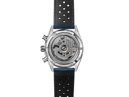 TAG Heuer Carrera Chronograph Limited Edition Automatik Edelstahl 42mm blaues Zifferblatt blaues Lederband – Herrenuhren Chronograph aus Edelstahl und Leder. Das Gehäuse ist rund und silber. Das Lederarmband ist blau. Das Zifferblatt ist ein Index in blau. – Ansicht 3