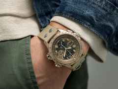 Hamilton Khaki Aviation X-Wind Auto Chrono Edelstahl 45mm Camouflage-Zifferblatt beiges Textilband – Herrenuhren Chronograph aus Edelstahl und PVD beschichtet. Das Gehäuse ist rund und beige. Das Textilarmband ist beige. Das Zifferblatt ist arabisch Index und braun. – Ansicht 5