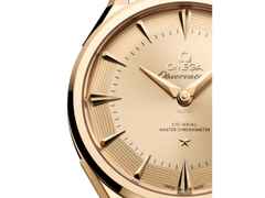 Omega Constellation Observatory Automatik Gelbgold 39mm goldenes Zifferblatt Goldband – Herrenuhren Uhr ohne Datum aus 750 Gelbgold. Das Gehäuse ist rund und gelbgold. Das Goldarmband ist gelbgold. Das Zifferblatt ist ein Index in gelbgold. – Ansicht 4