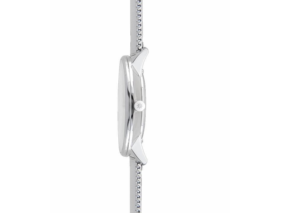 Junghans FORM Damen Quarz Edelstahl 34mm weißes Zifferblatt Metallband – Damenuhren Uhr mit Datum aus Edelstahl. Das Gehäuse ist rund und silber. Das Edelstahlarmband ist silber. Das Zifferblatt ist ein Index in weiß. – Ansicht 2