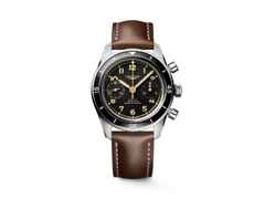 Longines Spirit Pilot Flyback Chronograph Handaufzug Edelstahl 39,5mm schwarzes Zifferblatt braunes Lederband – Herrenuhren Chronograph aus Edelstahl und Leder. Das Gehäuse ist rund und silber. Das Lederarmband ist braun. Das Zifferblatt ist arabisch und schwarz.