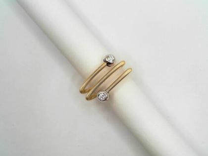 Silhouette Schmuck Ivy Ring Gelbgold mit Brillanten 0,100ct – Ringe Ring mit Besatz aus 750 Gelbgold, 750 Weißgold und und .