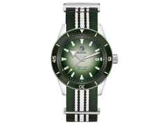 Rado Captain Cook x Cameron Norrie Automatik Edelstahl grün Edelstahlband Limitierte Edition – Herrenuhren Uhr mit Datum aus Edelstahl. Das Gehäuse ist rund und silber. Das Edelstahlarmband ist silber. Das Zifferblatt ist ein Index in grün. – Ansicht 3