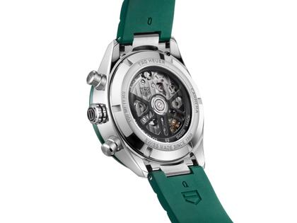 TAG Heuer Carrera Chronograph Automatik Edelstahl 44mm grünes Zifferblatt grünes Kautschukband – Herrenuhren Chronograph aus Edelstahl und Keramik. Das Gehäuse ist rund und silber. Das Kautschuk / Kunststoff / Silikon Armband ist grün. Das Zifferblatt ist ein Index in grün. – Ansicht 3