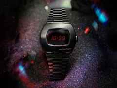 Hamilton PSR Edelstahl schwarz – Herrenuhren Uhr ohne Datum aus Edelstahl und PVD beschichtet. Das Gehäuse ist sonstige Form und schwarz. Das Edelstahlarmband ist schwarz. Das Zifferblatt ist digital und schwarz. – Ansicht 2