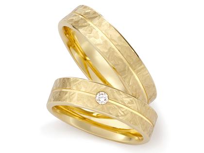 Max Kemper Trauring Paar Gelbgold 5,5mm gewölbt mit Brillant 0,050ct – Ringe Trauring mit Besatz aus 585 Gelbgold.