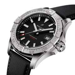 Breitling Avenger Automatik 42 Edelstahl schwarzes Zifferblatt schwarzes Lederband – Herrenuhren Uhr mit Datum aus Edelstahl und Leder. Das Gehäuse ist rund und silber. Das Lederarmband ist schwarz. Das Zifferblatt ist ein Index in schwarz. – Ansicht 2