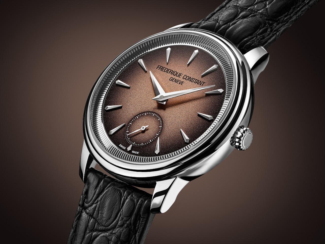 Frederique Constant Classics Moneta Handaufzug Edelstahl 38,5mm braunes Zifferblatt schwarzes Lederband limitiert – Herrenuhren Uhr ohne Datum aus Edelstahl und Leder. Das Gehäuse ist rund und silber. Das Lederarmband ist schwarz. Das Zifferblatt ist ein Index in braun. – Ansicht 5