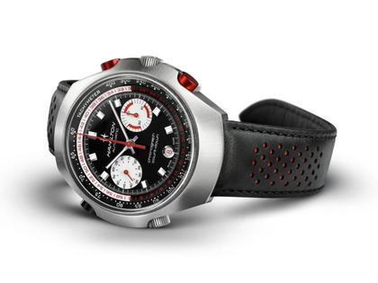 Hamilton Chrono-Matic 50 Limited Edition schwarzes Lederband – Herrenuhren Chronograph aus Edelstahl und Leder. Das Gehäuse ist rund und silber. Das Lederarmband ist schwarz. Das Zifferblatt ist ein Index in schwarz. – Ansicht 2