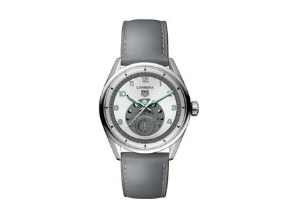Herrenuhren Uhr mit Datum aus Edelstahl und Leder. Das Gehäuse ist rund und silber. Das Lederarmband ist grau. Das Zifferblatt ist arabisch Index und silber.