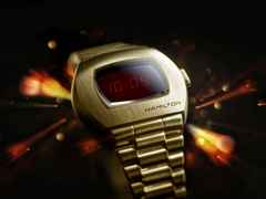 Hamilton PSR Edelstahl vergoldet Limited Edition – Herrenuhren Uhr ohne Datum aus Edelstahl. Das Gehäuse ist sonstige Form und gelbgold. Das Edelstahlarmband ist gelbgold. Das Zifferblatt ist digital und schwarz. – Ansicht 2