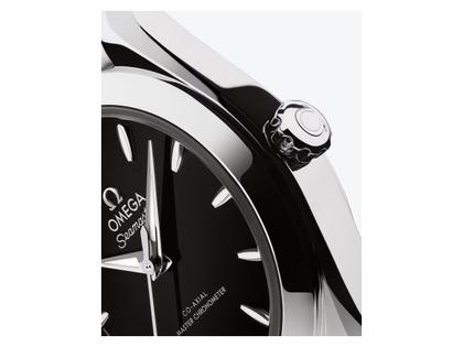 Omega Seamaster Aqua Terra 150M Automatik Edelstahl 30mm schwarzes Zifferblatt Metallband – Damenuhren Uhr mit Datum aus Edelstahl. Das Gehäuse ist rund und silber. Das Edelstahlarmband ist silber. Das Zifferblatt ist ein Index in schwarz. – Ansicht 3