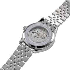 Bruno Söhnle Glashütte Turin Automatik Edelstahl 39,5mm dunkelgrünes Zifferblatt Metallband – Herrenuhren Uhr mit Datum aus Edelstahl. Das Gehäuse ist rund und silber. Das Edelstahlarmband ist silber. Das Zifferblatt ist ein Index in grün. – Ansicht 3
