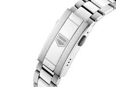 TAG Heuer Aquaracer Professional 200 Solargraph Quarz Edelstahl 40mm blaues Zifferblatt Metallband – Herrenuhren Uhr mit Datum aus Edelstahl. Das Gehäuse ist rund und silber. Das Edelstahlarmband ist silber. Das Zifferblatt ist ein Index in blau. – Ansicht 4