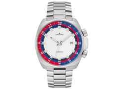 Junghans 1972 Automatic FIS Edition 2021 Edelstahl 47mm weißes Zifferblatt Metallband – Herrenuhren Uhr mit Datum aus Edelstahl. Das Gehäuse ist rund und silber. Das Edelstahlarmband ist silber. Das Zifferblatt ist arabisch Index und weiß.