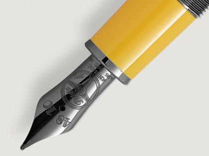 Montblanc Great Characters Enzo Ferrari Special Edition Giallo Modena Füllfederhalter gelb – Schreibgeräte Füllfederhalter in gelb und aus 585 Gelbgold, Edelharz und Ruthenium. – Ansicht 2