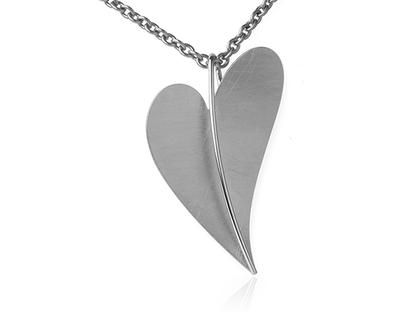 Ernstes Design Set 01 Edelstahl Herzanhänger Größe 1 klein – Anhänger Anhänger ohne Besatz aus Edelstahl.