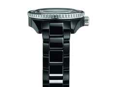 Rado Captain Cook  Keramik schwarz Keramikband – Herrenuhren Uhr ohne Datum aus Keramik. Das Gehäuse ist rund und schwarz. Das Keramikarmband ist schwarz. Das Zifferblatt ist ein Index in schwarz. – Ansicht 3