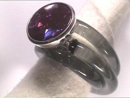 Ringe Ring mit Besatz aus 925 Silber.