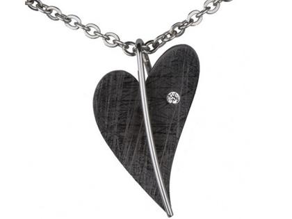 Ernstes Design Set 14 Edelstahl Schwarz beschichtet Herzanhänger Größe 3 groß Brillant – Anhänger Anhänger ohne Besatz aus Edelstahl.