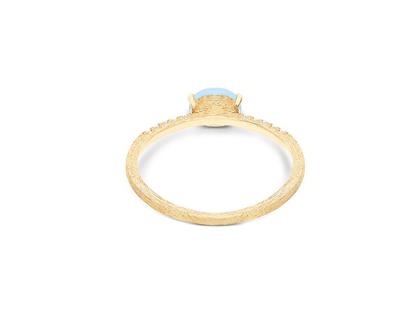 Nanis Dancing in the Rain Azure Ring Gelbgold Milky Aquamarin klein – Ringe Ring mit Besatz aus 750 Gelbgold. – Ansicht 2