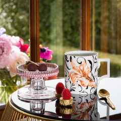 Meissen MUG Collection Henkelbecher "Flower Ornament" – Porzellanwaren Tafelporzellan in weiß und aus Porzellan. – Ansicht 3