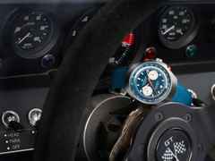 Hamilton American Classic Chrono Matic 50 Limited Edition Automatik Edelstahl 51,5 x 48,5mm blaues Zifferblatt blaues Lederband – Herrenuhren Chronograph aus Edelstahl und Leder. Das Gehäuse ist oval und silber. Das Lederarmband ist blau. Das Zifferblatt ist ein Index in blau. – Ansicht 7