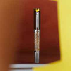 Montblanc 2023 Masters of Art Homage to Vincent Van Gogh Füllfederhalter 4810 Limited Edition – Schreibgeräte Füllfederhalter in orange und aus 750 Gelbgold und rhodiniert. – Ansicht 8