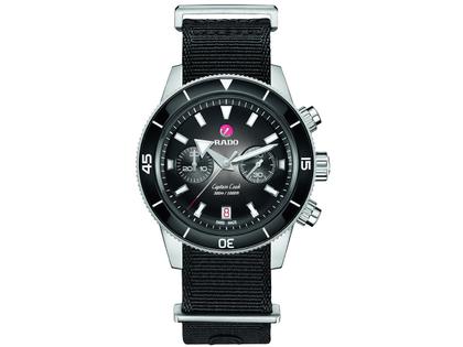 Rado Captain Cook Chronograph Automatik Edelstahl schwarz Metallband – Herrenuhren Chronograph aus Edelstahl, Keramik und Leder. Das Gehäuse ist rund und silber. Das Edelstahlarmband ist silber. Das Zifferblatt ist ein Index in schwarz. – Ansicht 2