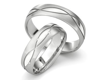 Max Kemper Trauring Paar Weißgold 5,5mm gewölbt mit Brillanten 0,035ct – Ringe Trauring mit Besatz aus 585 Weißgold.