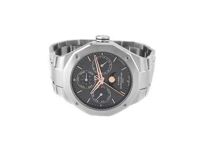 Juwelier Roller Baume & Mercier Riviera Ewiger Kalender Limited Edition Automatik Edelstahl 40mm graues Zifferblatt Metallband M0A10786 Full Set mit Garantie Occasion Neu – Herrenuhren Uhr mit Kalender aus Edelstahl. Das Gehäuse ist sonstige Form und silber. Das Edelstahlarmband ist silber. Das Zifferblatt ist römisch Index und grau.