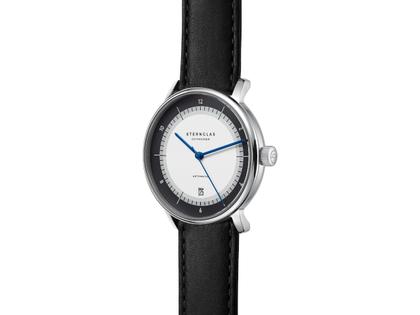 Sternglas Naos Automatik Edition 60 Edelstahl 38mm graues Zifferblatt schwarzes Lederband – Herrenuhren Uhr mit Datum aus Edelstahl. Das Gehäuse ist rund und silber. Das Lederarmband ist schwarz. Das Zifferblatt ist arabisch Index und grau. – Ansicht 2