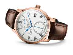Glashütte Original Senator Chronometer Handaufzug Rotgold 42mm silberfarbenes Zifferblatt braunes Lederband – Herrenuhren Uhr mit Datum aus 750 Rotgold. Das Gehäuse ist rund und roségold. Das Lederarmband Kroko / Alligator ist braun. Das Zifferblatt ist römisch Index und silber. – Ansicht 2