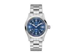 Hamilton Khaki Field Automatik Edelstahl 38mm blaues Zifferblatt Metallband – Herrenuhren Uhr ohne Datum aus Edelstahl. Das Gehäuse ist rund und silber. Das Edelstahlarmband ist silber. Das Zifferblatt ist arabisch und blau.