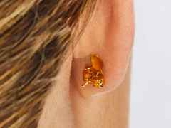 Nanis Trasformista Ohrstecker Gelbgold Tropfen klein – Ohrschmuck Ohrstecker aus 750 Gelbgold. – Ansicht 3